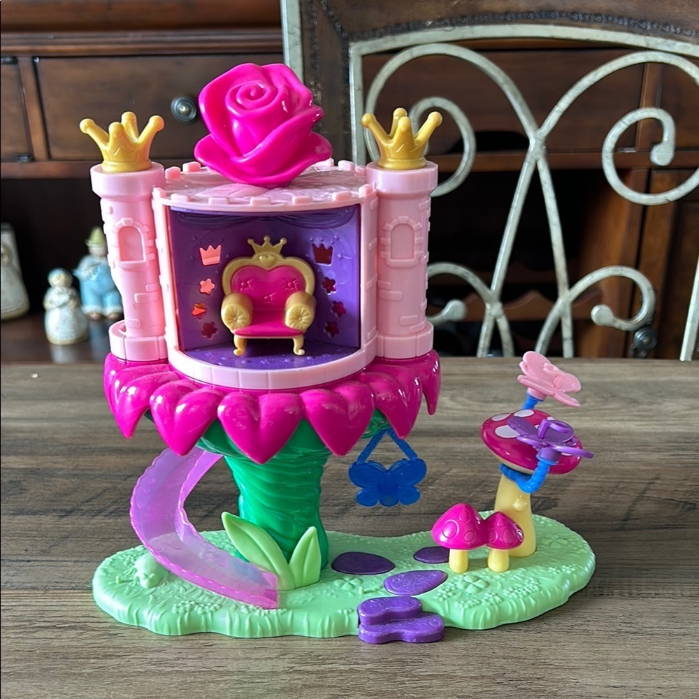 2020 Polly Pocket Rainbow Funland Fairy Flight Ride Playset